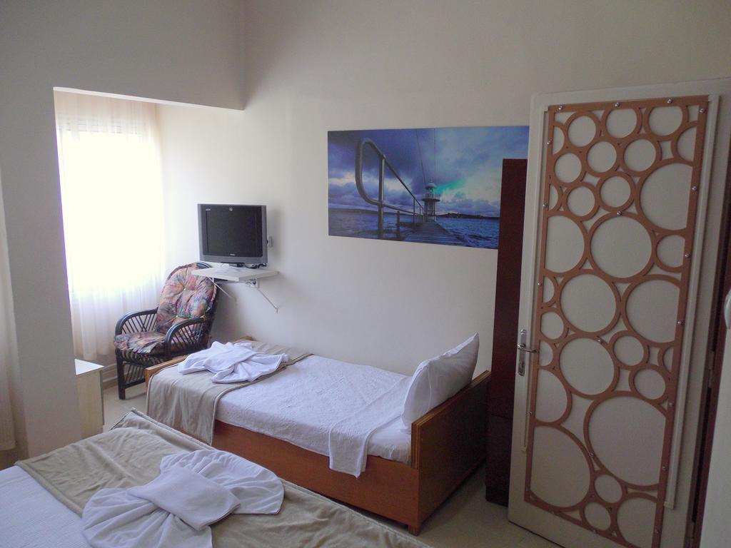 Caylan Hotel Izmir Exterior photo