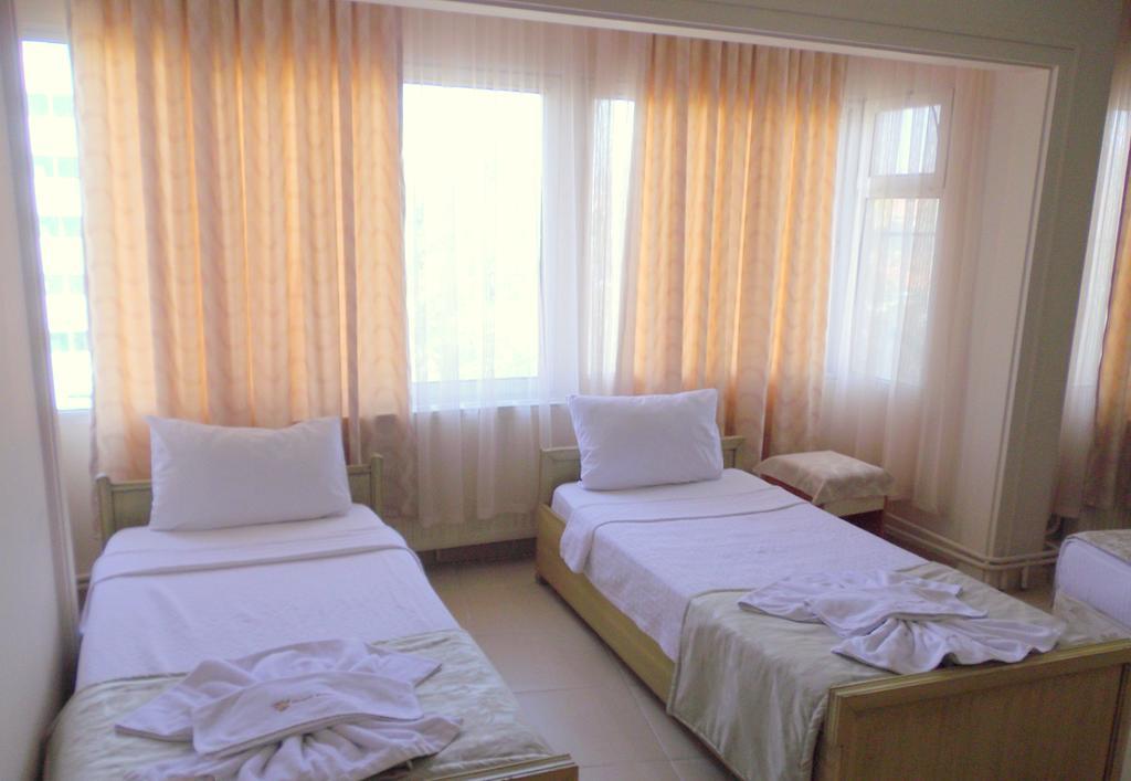 Caylan Hotel Izmir Exterior photo