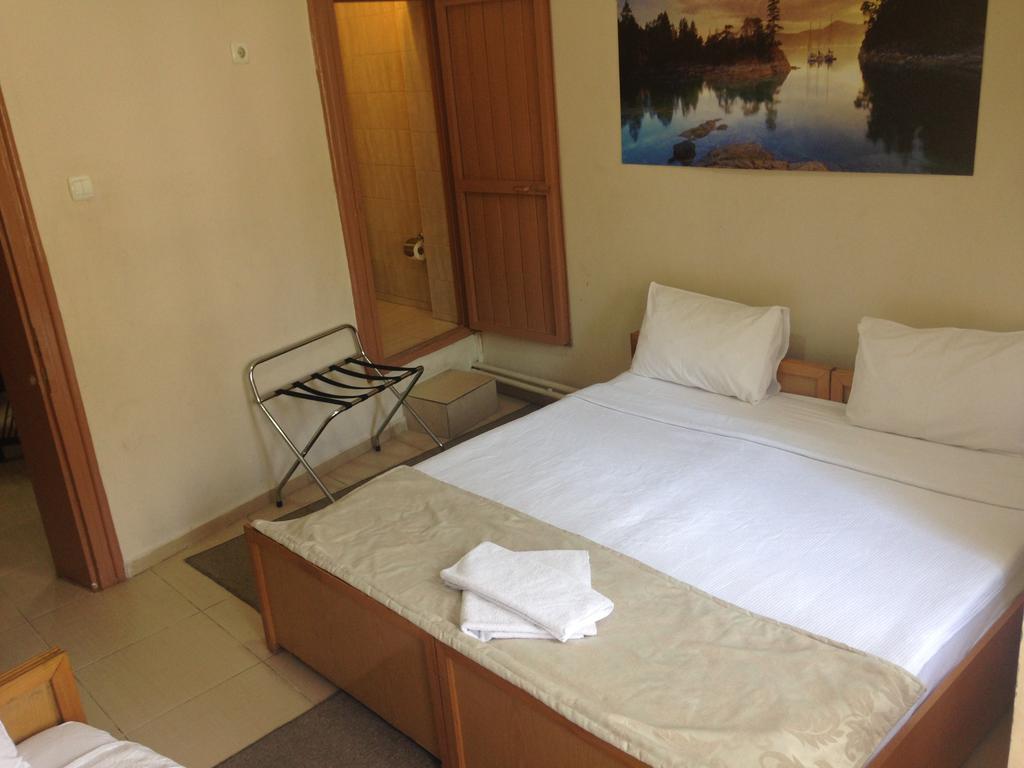 Caylan Hotel Izmir Exterior photo